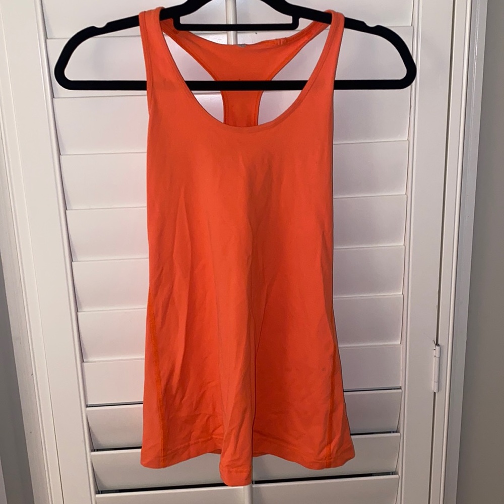 Lululemon tank